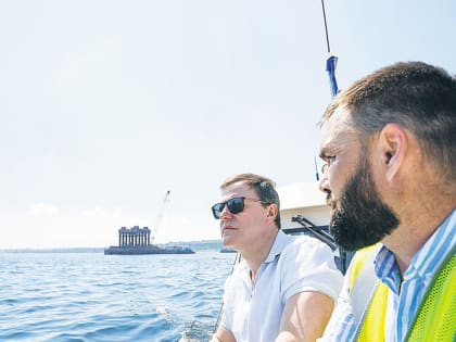 БОЛЬШАЯ СТРОЙКА