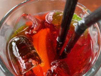 Самарцам объяснили, почему лекарства категорически нельзя запивать алкоголем