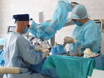 Самарские отоларингологи выполнили сложную операцию ребенку из Казахстана