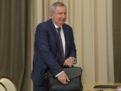 Путин освободил Рогозина от должности главы «Роскосмоса»