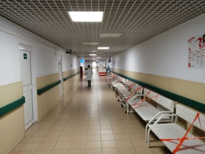 Тяжко заболевший врач отказался от лекарств и умер с книгой в руках: почему медики хотят умереть иначе, чем их пациенты