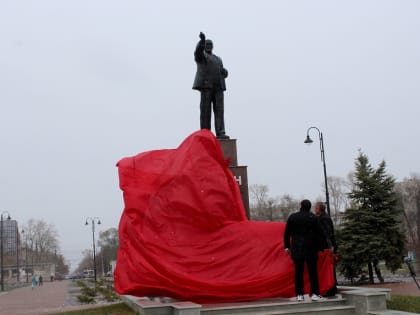 В Тольятти открыли памятник Ленину