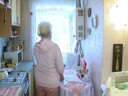 Я вынуждена жить в унизительных условиях: сызранского педагога с 50-летним стажем лишили горячей воды