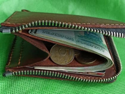 Диво дивное: на заправках дешевеет бензин, а в магазинах дорожают фрукты