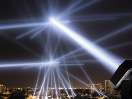 Огни озарят небо: Самарская область примет участие во всероссийской акции «Лучи Победы»