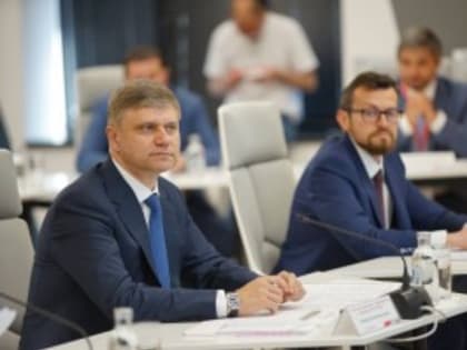 Глава ОАО «РЖД» Олег Белозёров оценил региональные проекты, направленные на импортозамещение комплектующих для нужд компании 