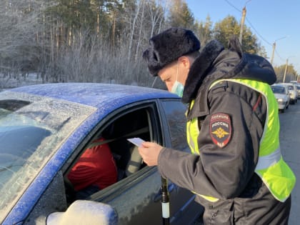 Автолюбителям на три года продлили действие водительских прав