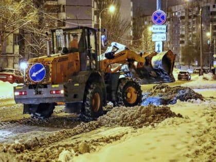 Ночью в Самаре вывезут снег с восьми участков