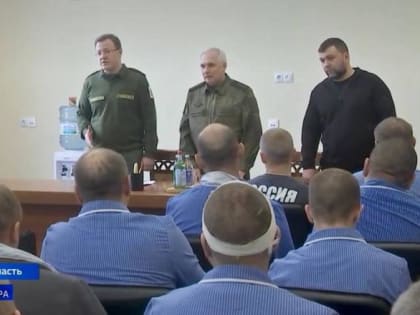 "Вся Самарская область сегодня с вами": губернатор Дмитрий Азаров поддержал самарских бойцов в Ростове-на-Дону и Макеевке