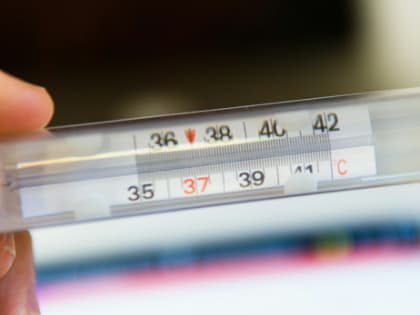 Доктор Мясников перечислил действенные и бесполезные средства при лечении ОРВИ