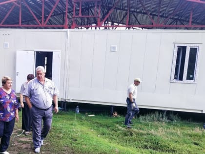 В Елховском районе идет строительство еще одного модульного ФАПа