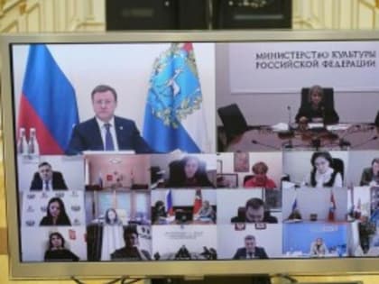 Дмитрий Азаров провел внеочередное заседание комиссии Госсовета по культуре