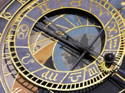 Новая работа, мешок денег и дальняя дорога: волшебный март перевернет жизнь Тельцам и Ракам, а Рыбам повезет больше всех - пророчество Глобы