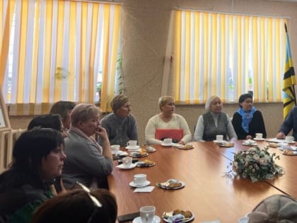 Сегодня, 14 февраля, в Безенчукском районе в формате круглого стола прошел прием по личным вопросам для членов семей военнослужащих