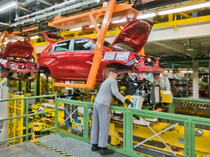 Неделя Тольятти: АВТОВАЗ увеличит выпуск машин, коллапс на М-5, тарифы на ЖКУ выросли