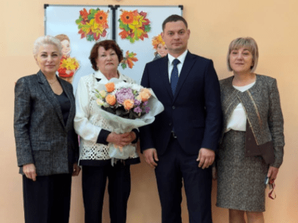 Учитель с почти шестидесятилетним стажем: история Валентины Анатольевны Лукаш