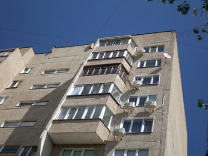 Сторонники запрета на курение в многоэтажках перешли в наступление