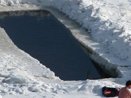 В Самарской области организуют платную купель на Крещение в парковом комплексе техники