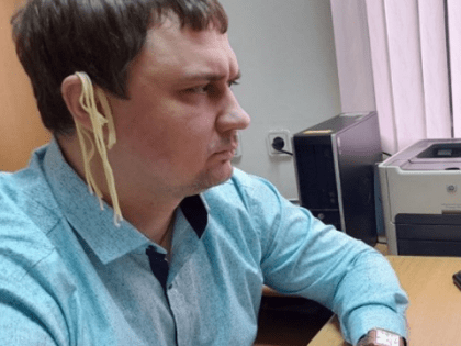 Самарская облдума обсудит наказание для депутата Абдалкина с лапшой на ушах