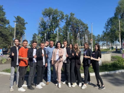 Сызранских студентов в День молодежи наградили за музыку, танцы и видеомонтаж