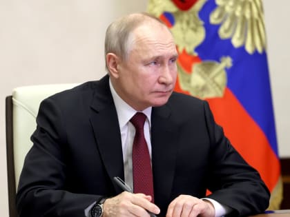 Владимир Путин поздравил Александра Лукашенко с Днём единения народов России и Беларуси