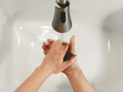 Врач Банный предупредил о кожных заболеваниях у чистюль