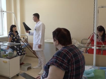 Самарские травматологи провели сложную операцию жителю ДНР