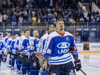 «Лада» вновь обыграла казанский «Ак Барс»