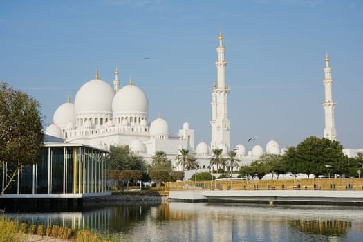 Abu Dhabi photo 1