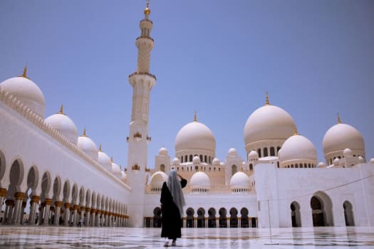 Abu Dhabi photo 4