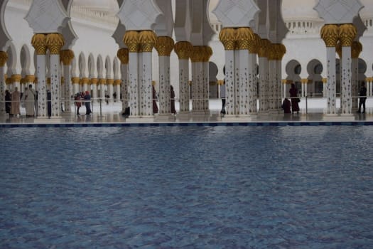 Abu Dhabi photo 3