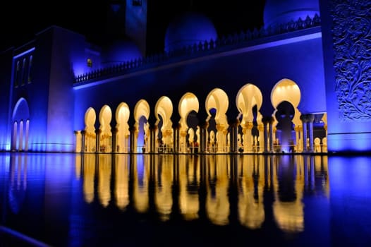 Abu Dhabi photo 3