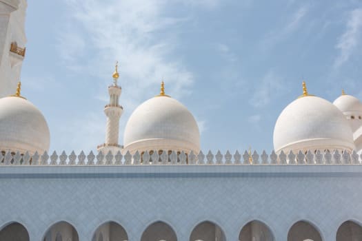 Abu Dhabi photo 3