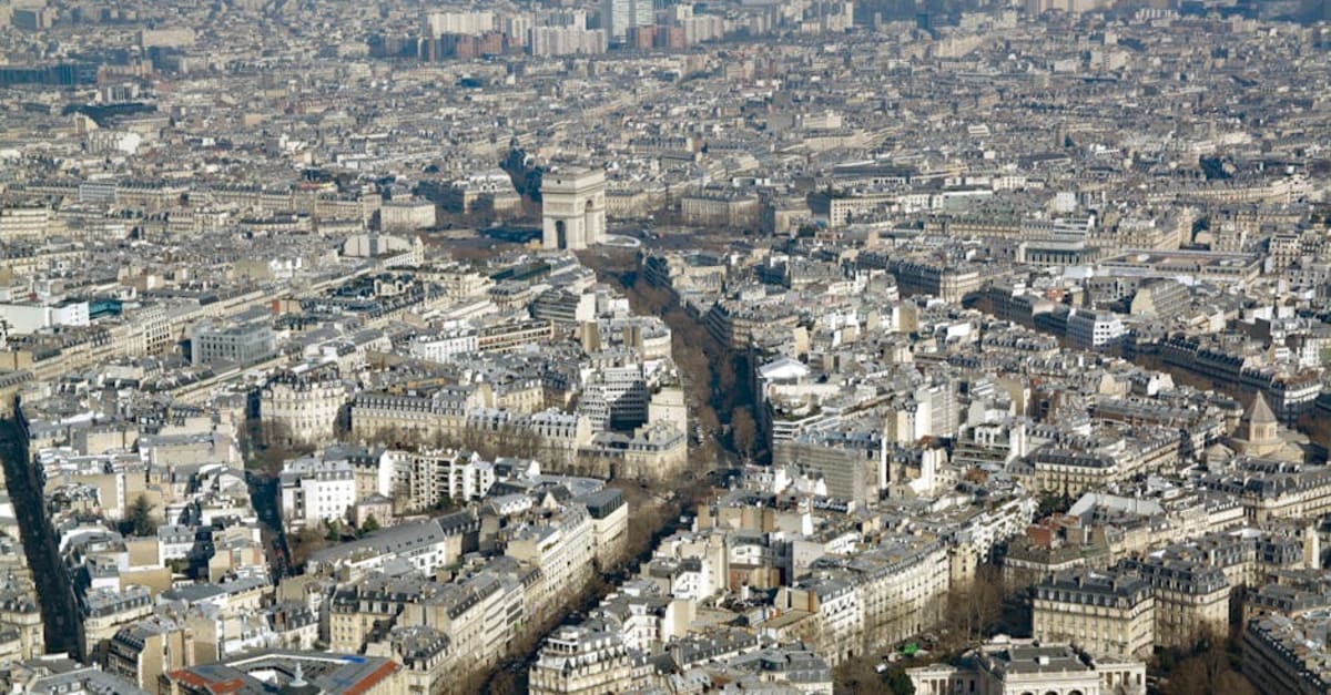 Complete Paris Travel Guide for First-Time Visitors