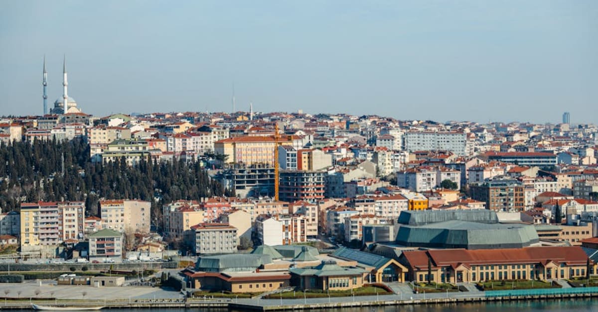 Istanbul in April