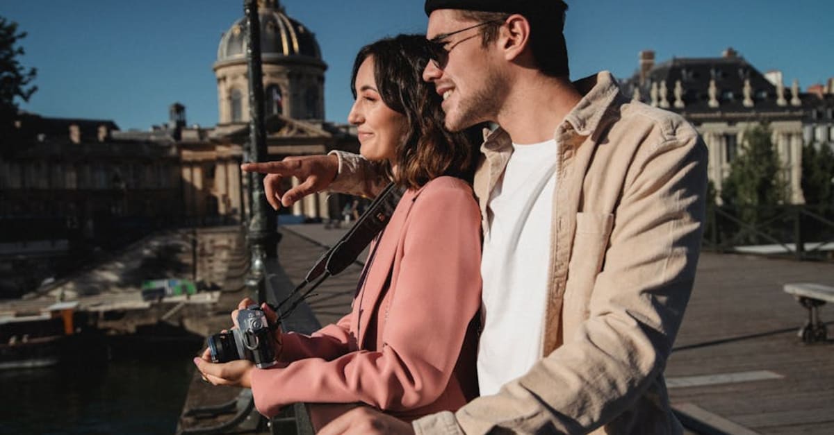 Romantic Things to Do in Paris for Couples