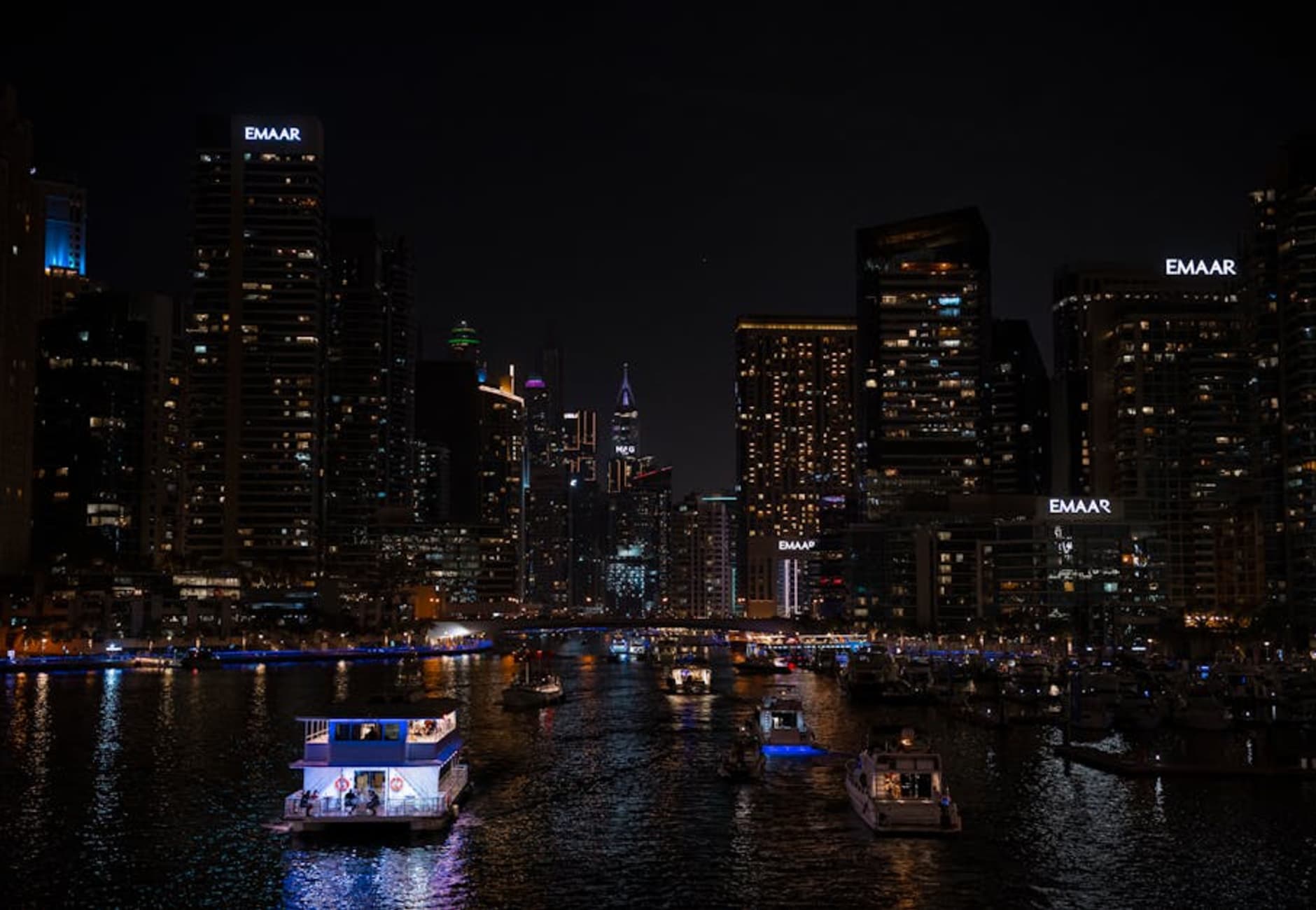 Dubai - Seasonal & Monthly