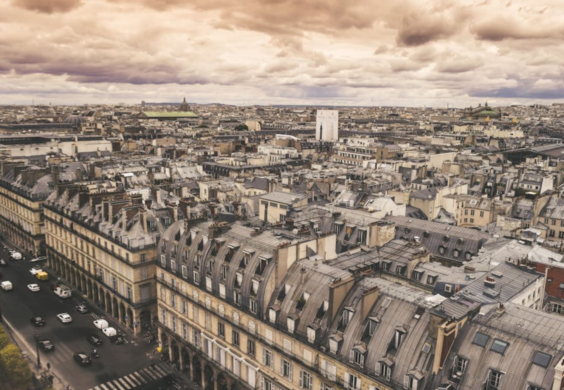 Paris - Essentials