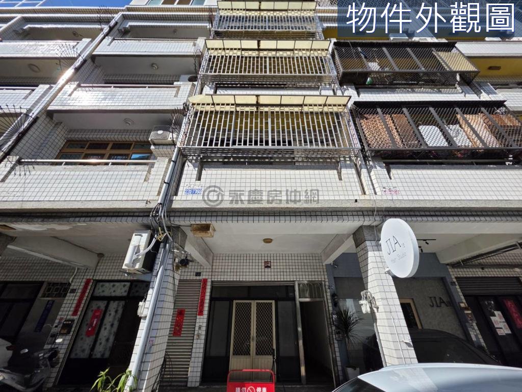 水湳經貿｜中清路國道旁｜門前可停車大地坪透店照片