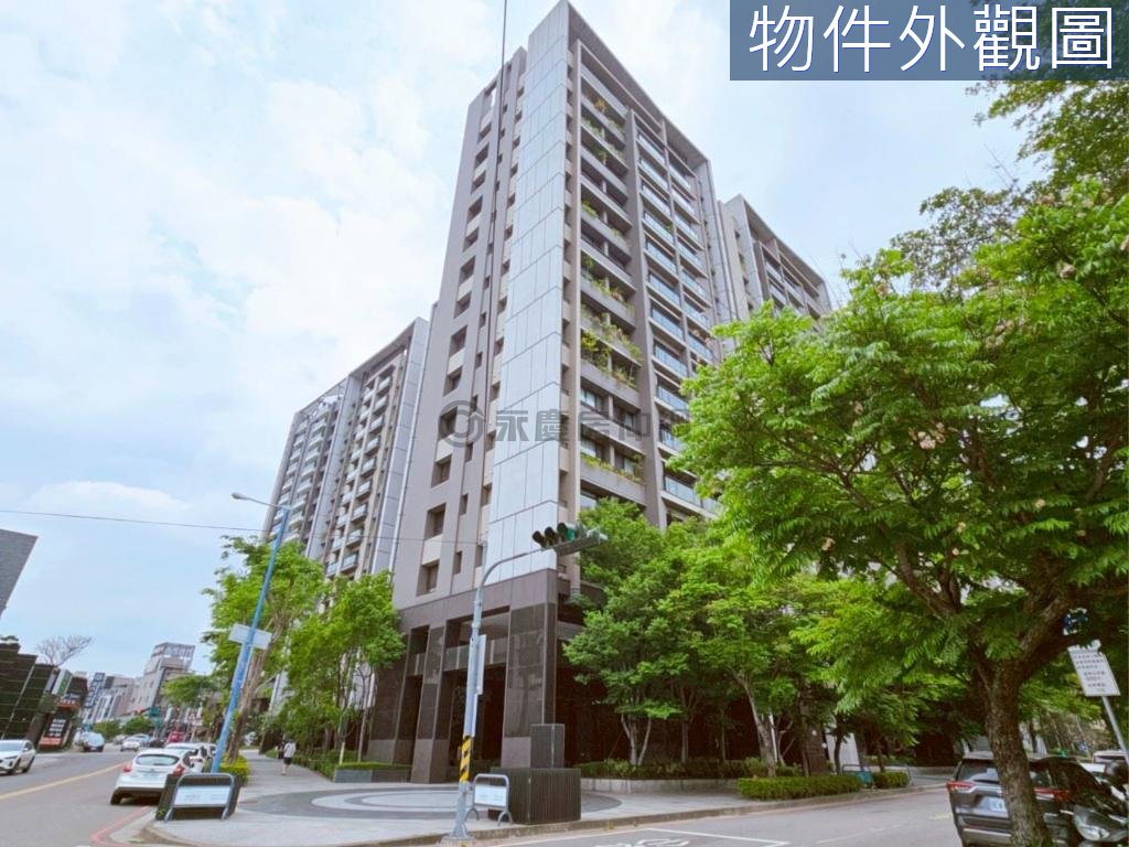 走路到中國醫的惠宇朝南第一排視野大三房雙平車照片