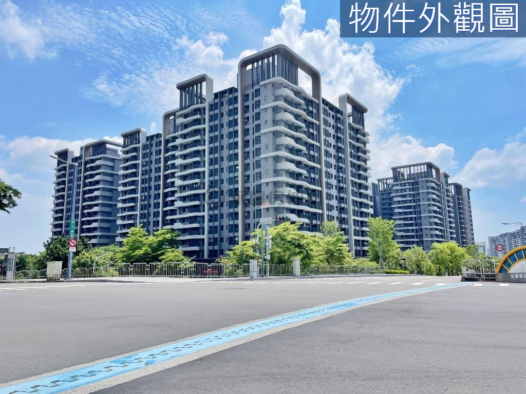 獨家專任心之所向朝東邊間三房B1平車照片