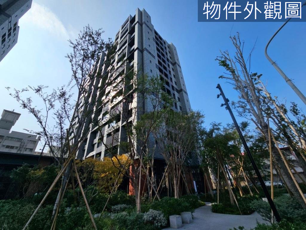 順天豐華全新落成頂樓不怕吵大兩房平車無限視野照片