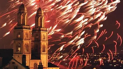 Fuegos artificiales sobre el lago de Zúrich.