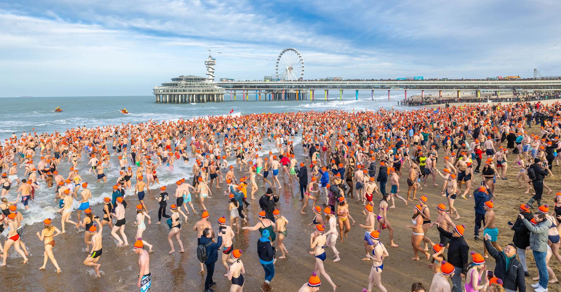 Nieuwjaarsduik Scheveningen