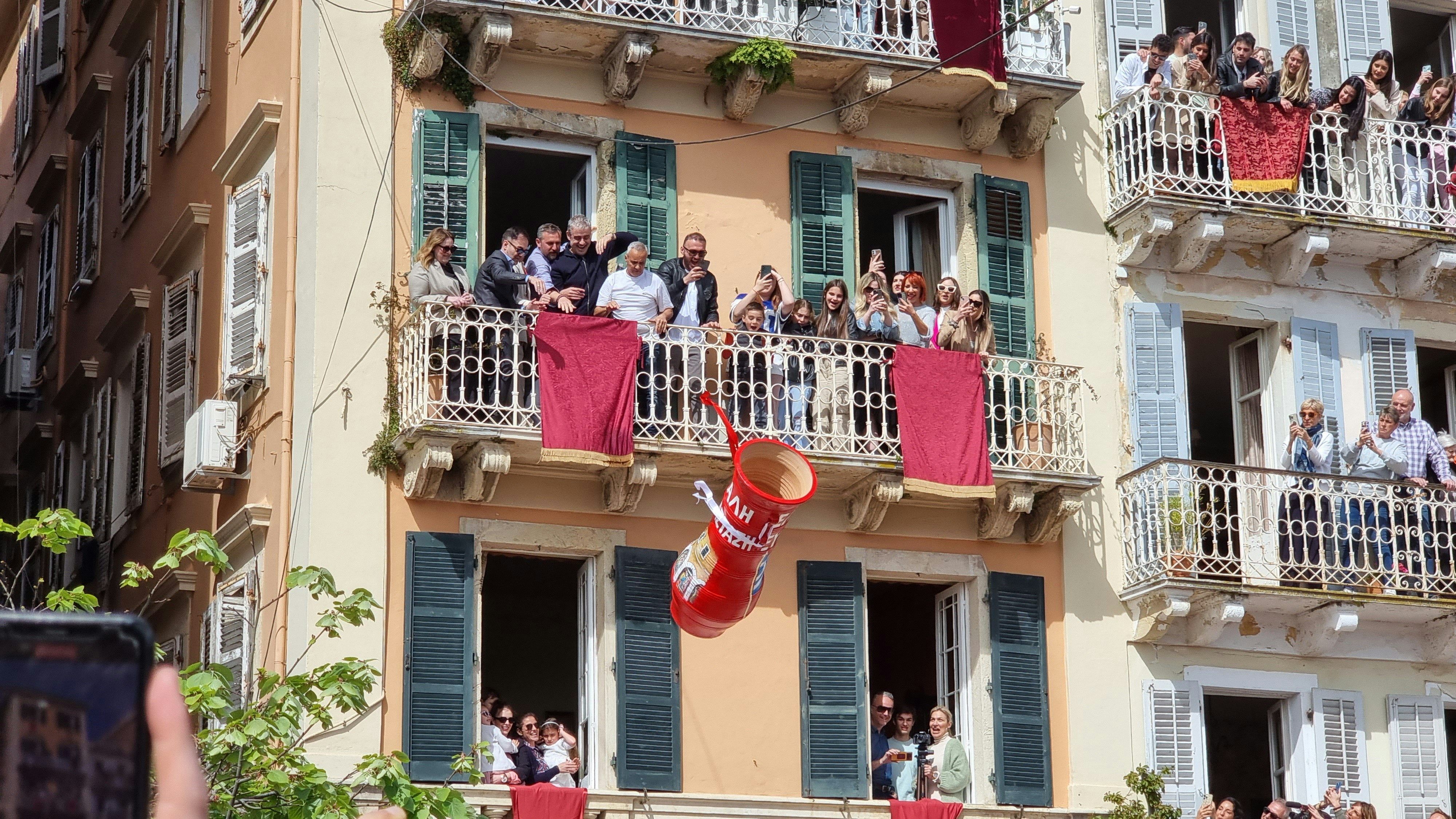 Pascua en Corfú (Botides)