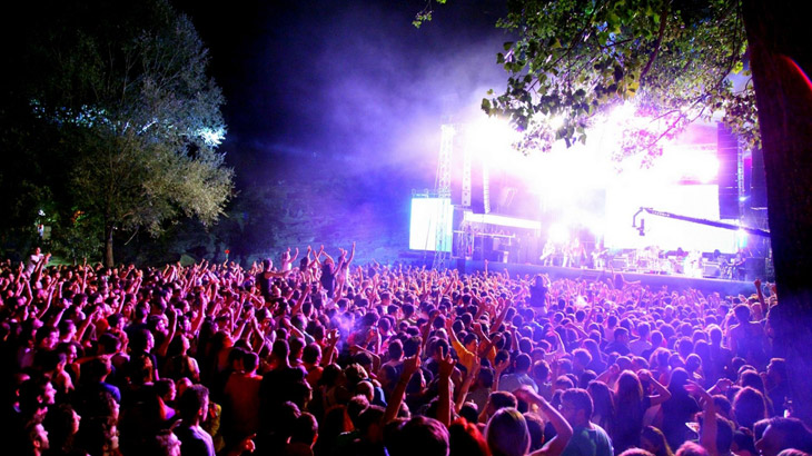 River Party Nestorio