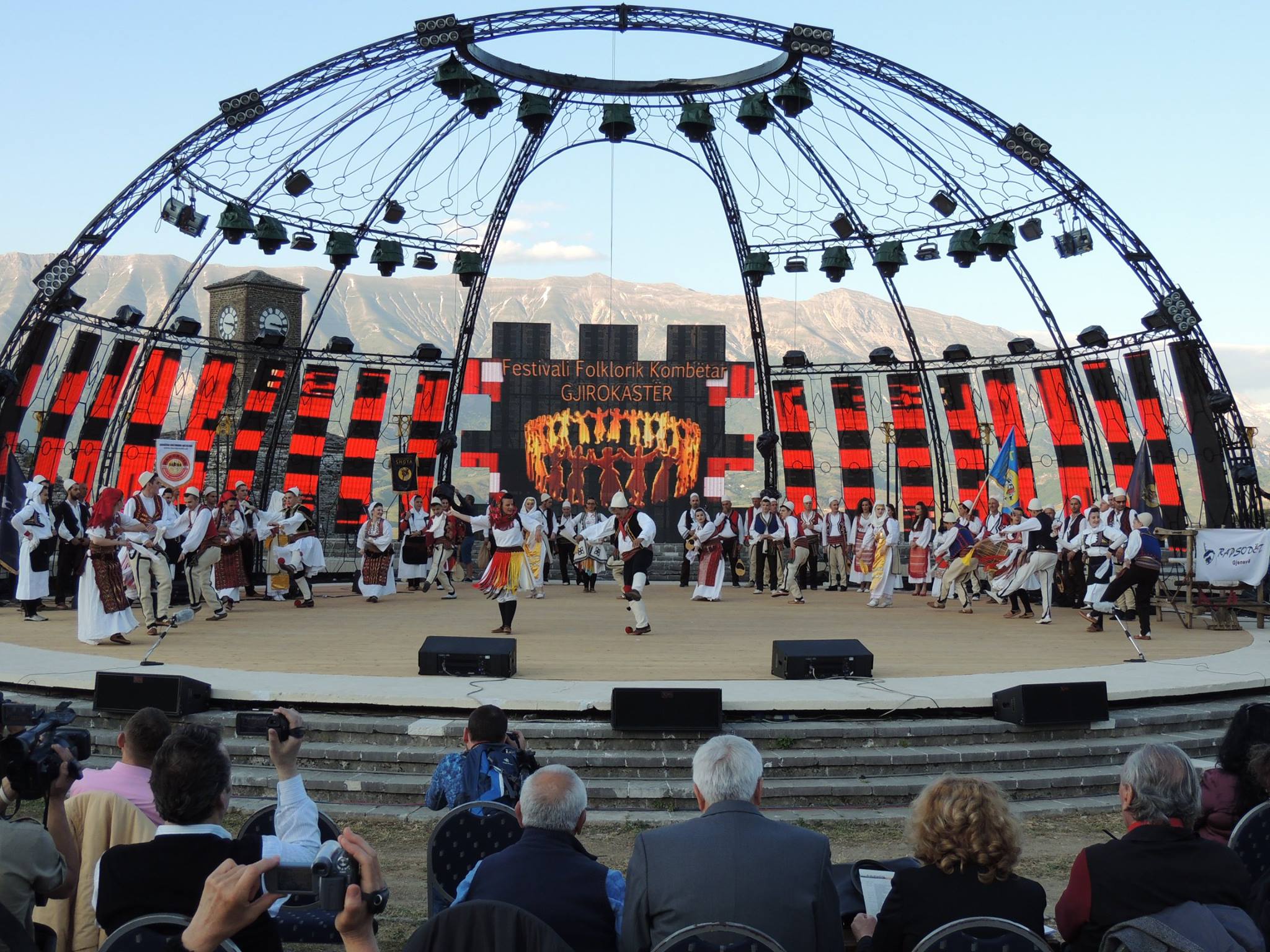 Festival Folclórico Nacional de Gjirokastër