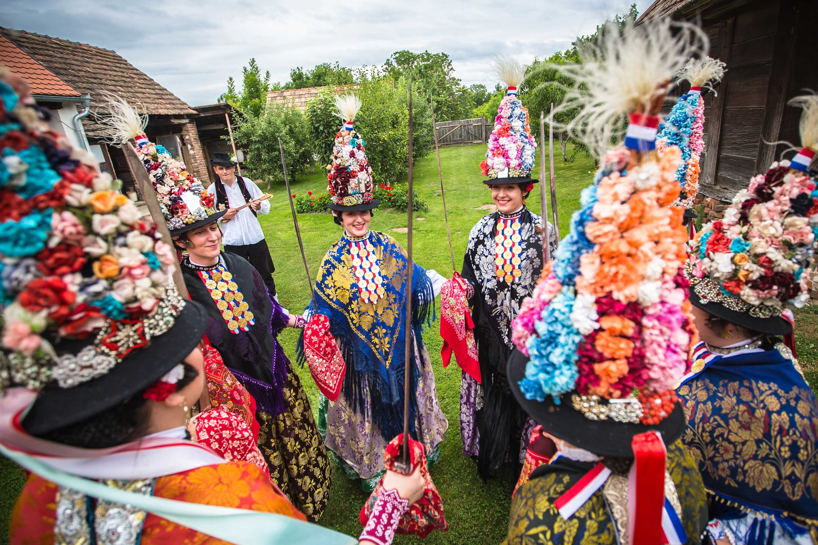 Procesión de las Ljelje (Kraljice)