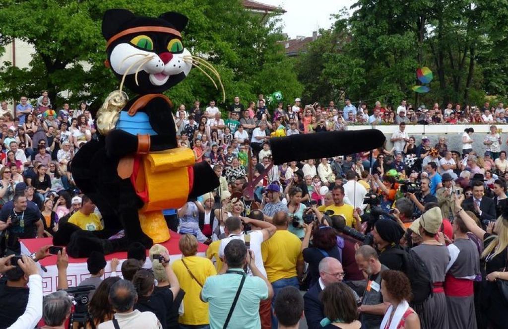 Carnival of Humor and Satire