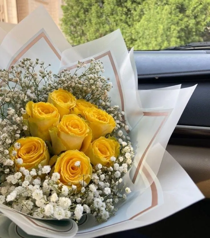 Yellow roses Gypsophila Flower bouquet Friendship flowers Joyful blooms Pakistan delivery Karachi, Lahore, Islamabad, Rawalpindi Sunny flowers Radiant bouquet Floral gift